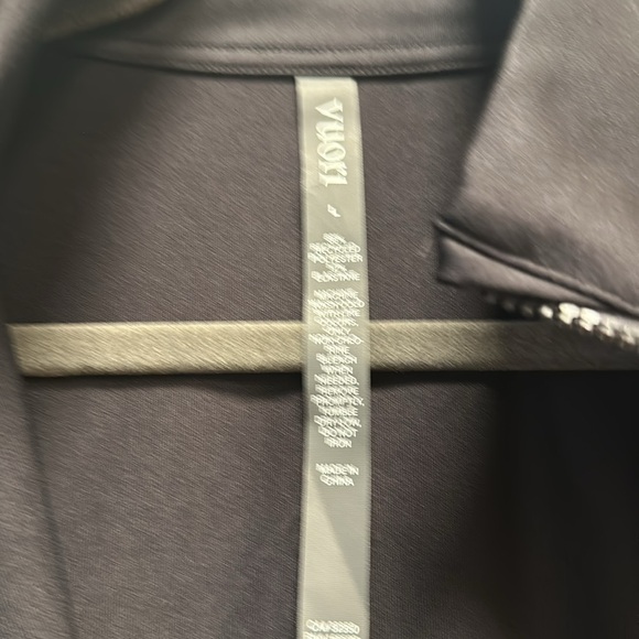 Vuori Courtside Women’s Jakcet Black sz Large - Picture 4 of 5